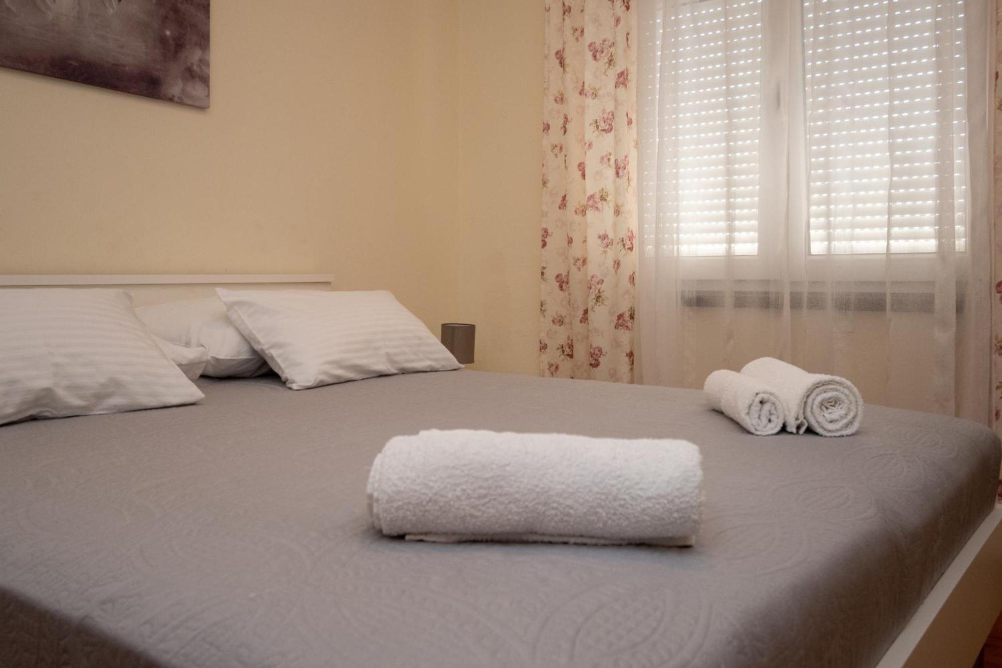 Apartments With A Parking Space Povljana, Pag - 6298 Chambre photo